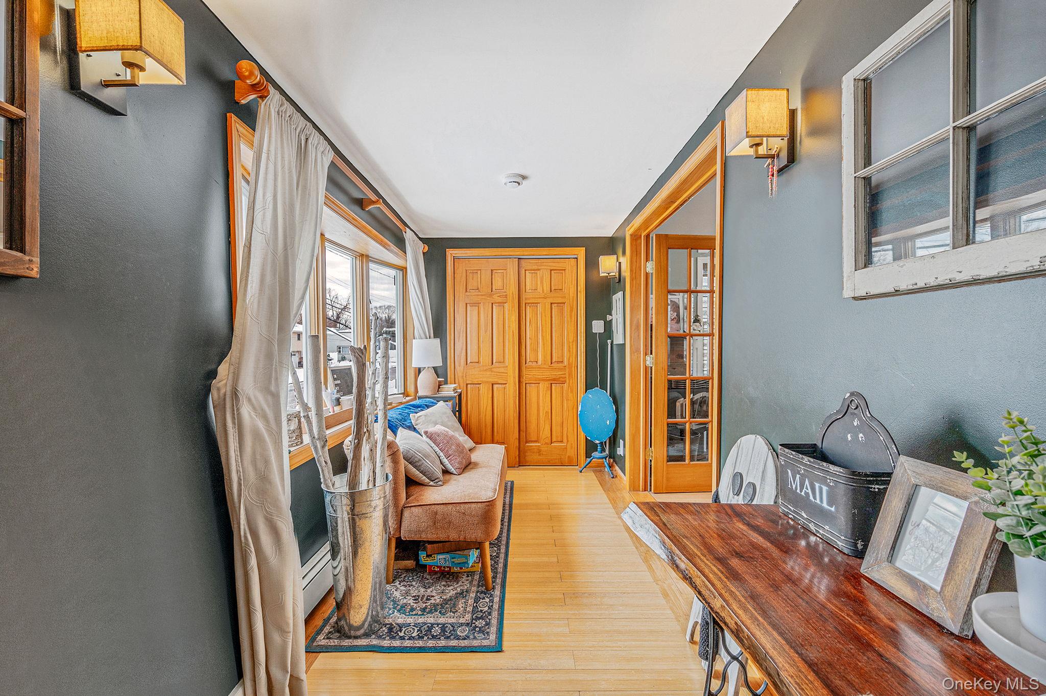 #4 photo, 1560 A Street, 東長島 West Babylon , NY 11704