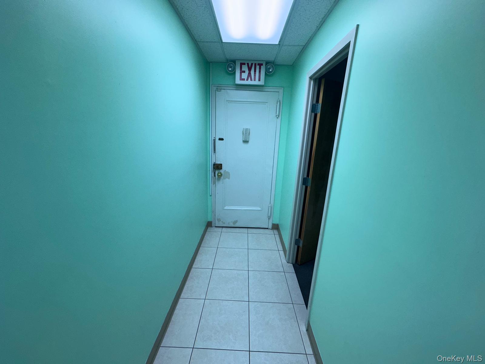 #8 photo, 99-45 67 Road, 皇后区 Rego Park , NY 11374