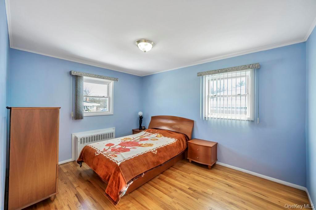 #12 photo, 19 Evers Street, Hicksville , NY 11801