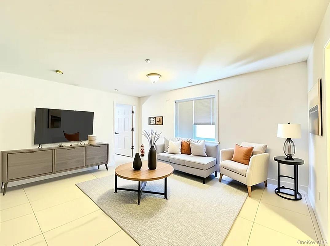 #1 photo, 42-38 Judge Street, 皇后区 Elmhurst , NY 11373