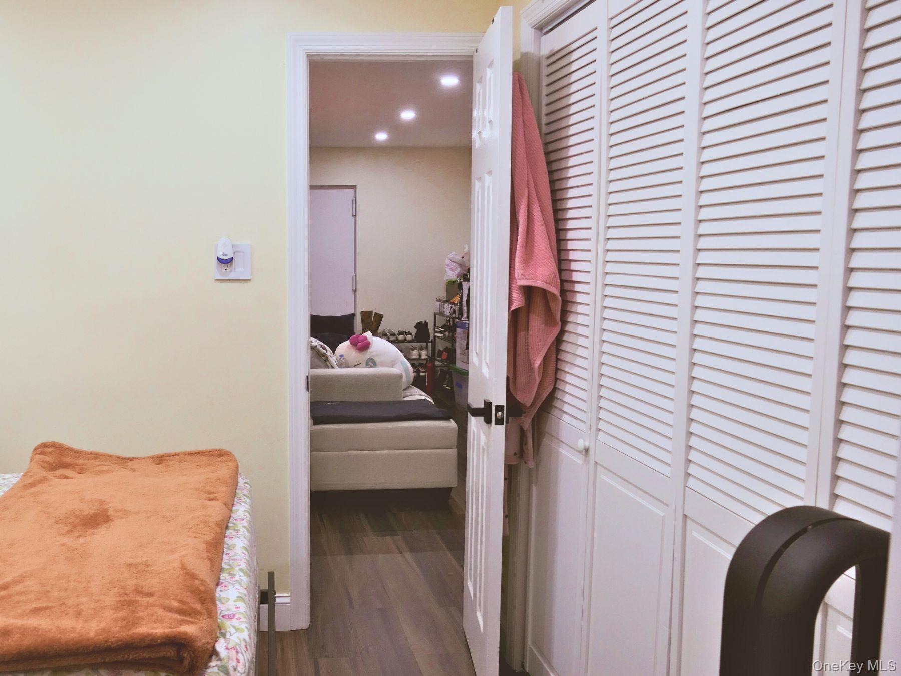 #14 photo, 15513 113th Avenue, Jamaica , NY 11433