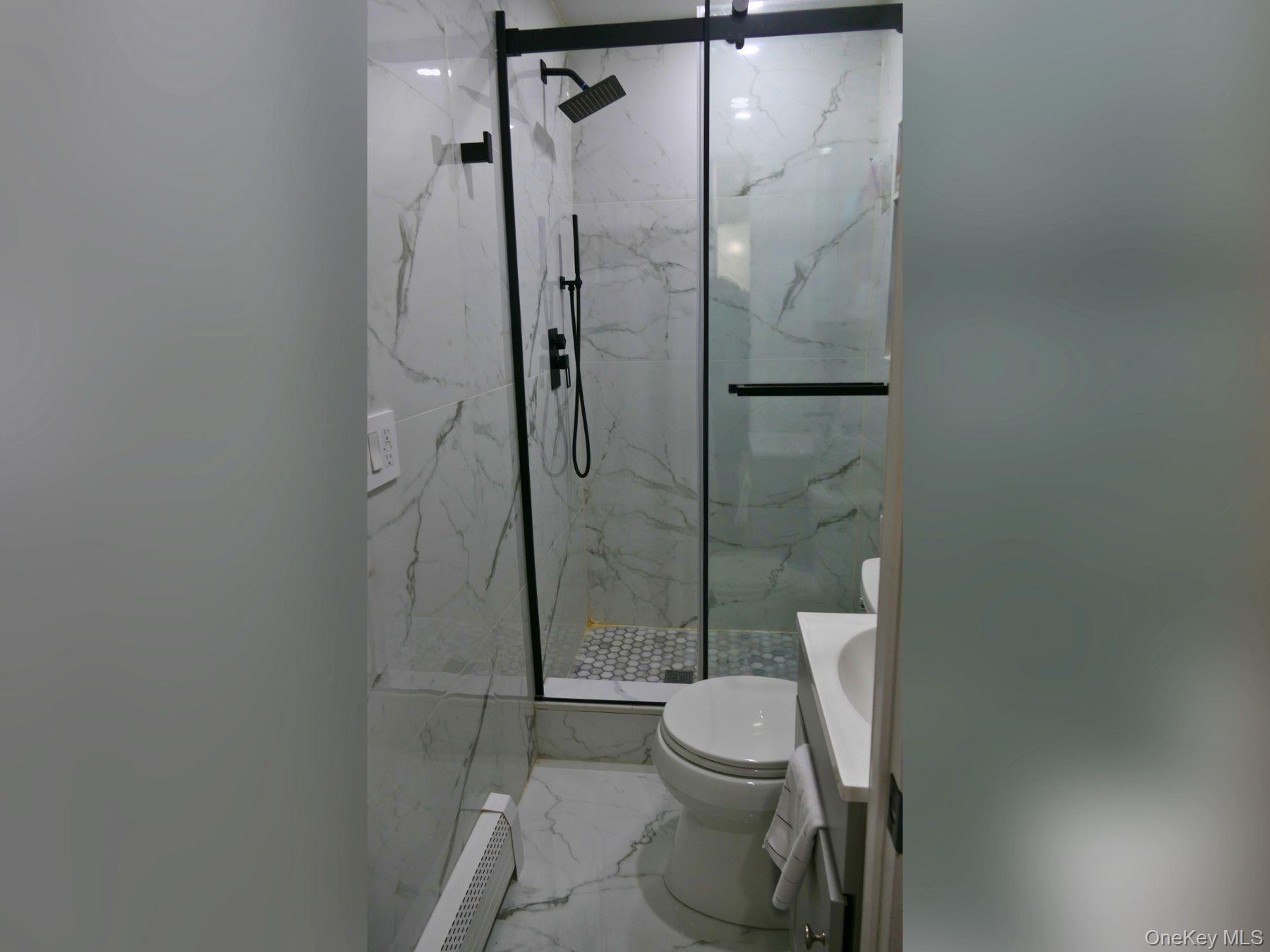 #18 photo, 15513 113th Avenue, Jamaica , NY 11433