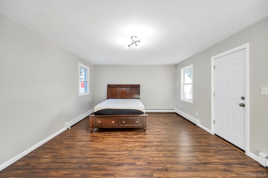 #10 photo, 32 Longfellow Avenue, Westbury , NY 11590