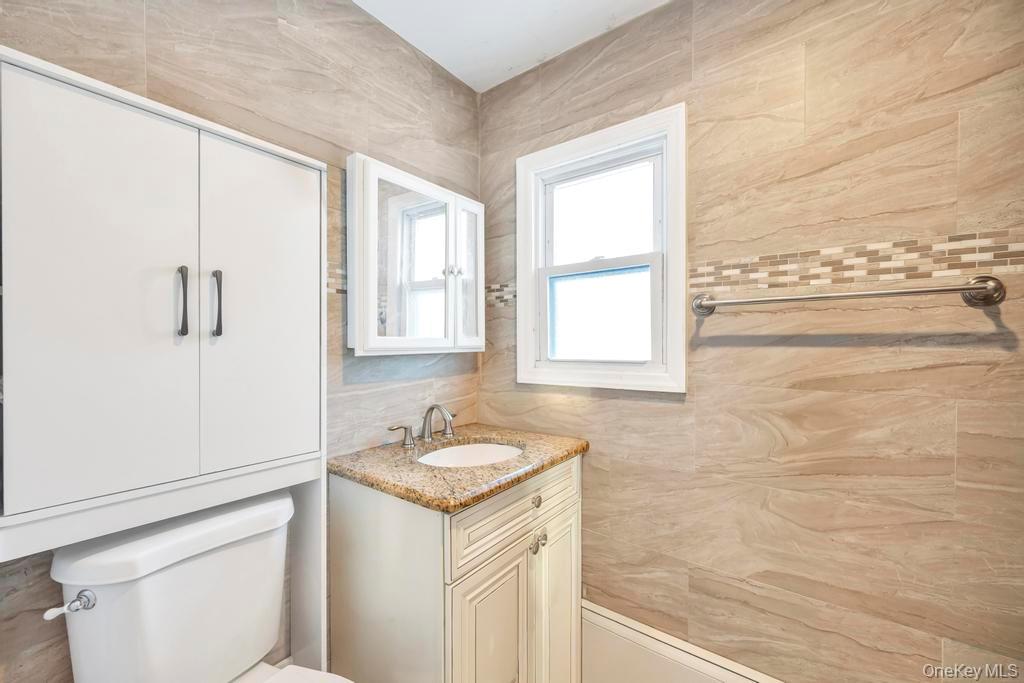 #15 photo, 32 Longfellow Avenue, Westbury , NY 11590