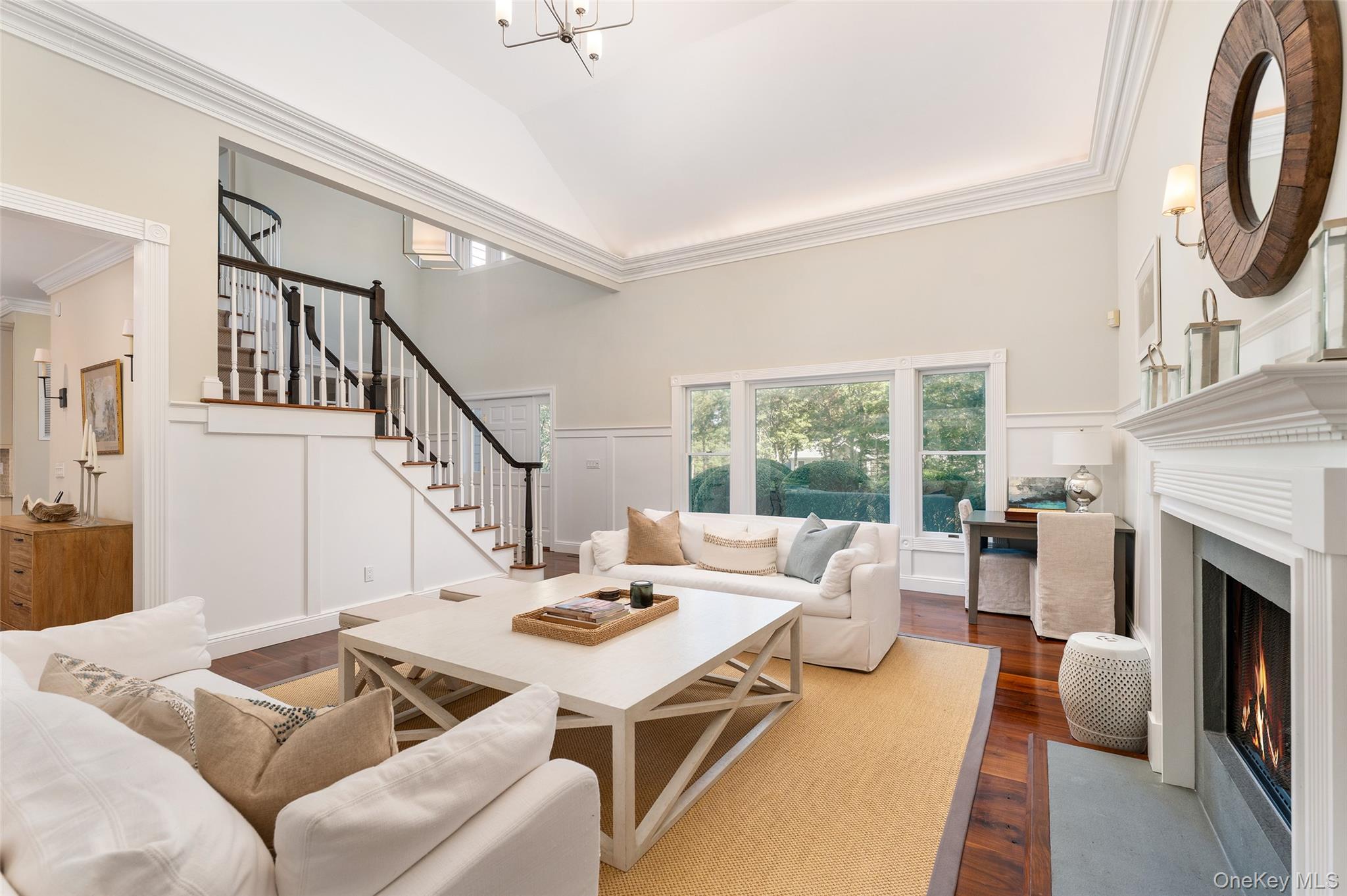 #6 photo, 8 Mountain Laurel Lane, Southampton , NY 11968