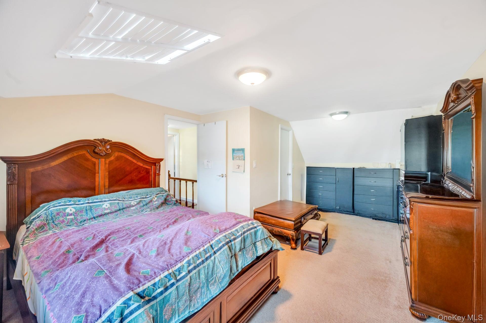 #13 photo, 154 8th Street, ناسو Bethpage , NY 11714