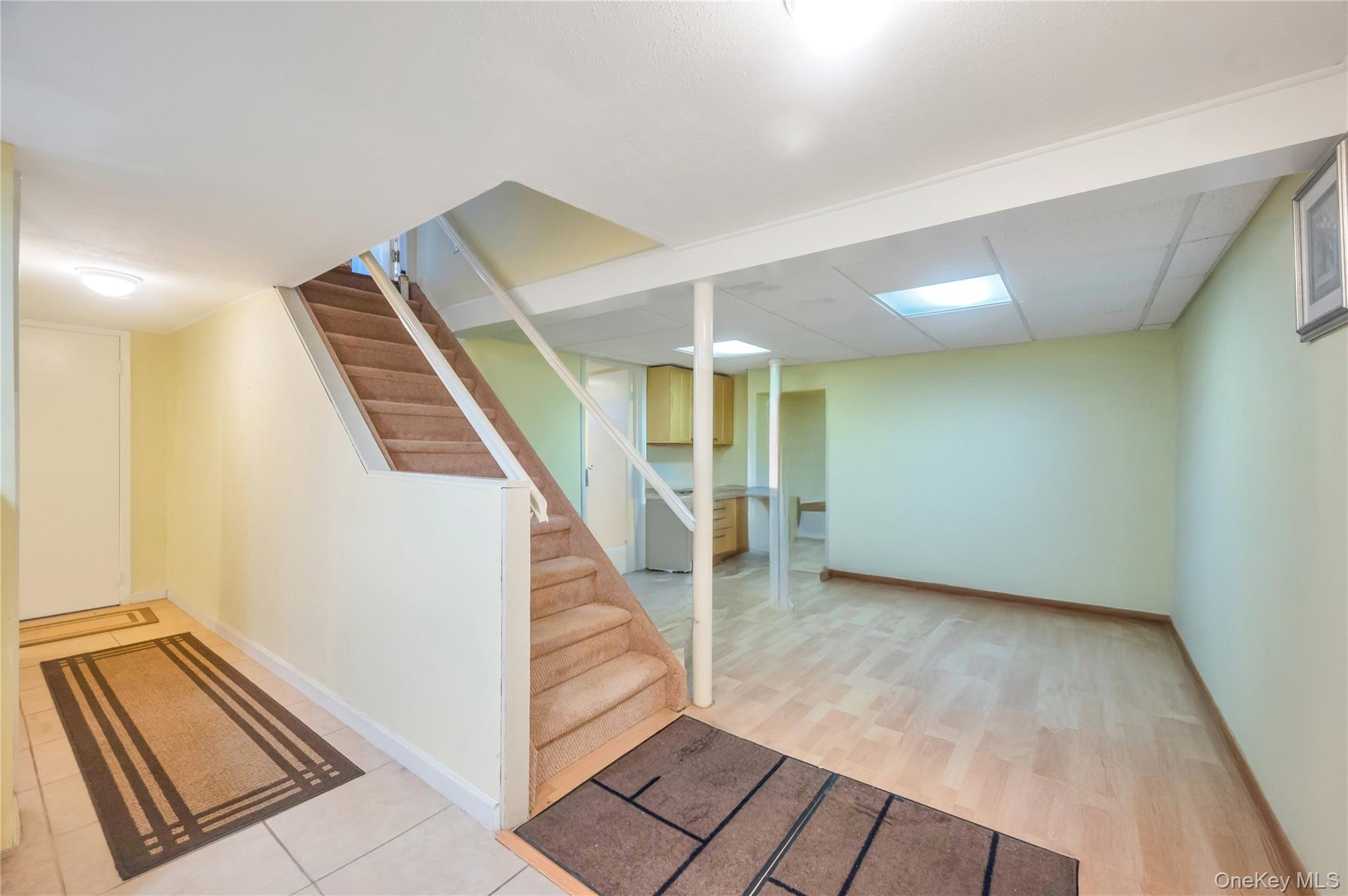 #17 photo, 154 8th Street, ناسو Bethpage , NY 11714