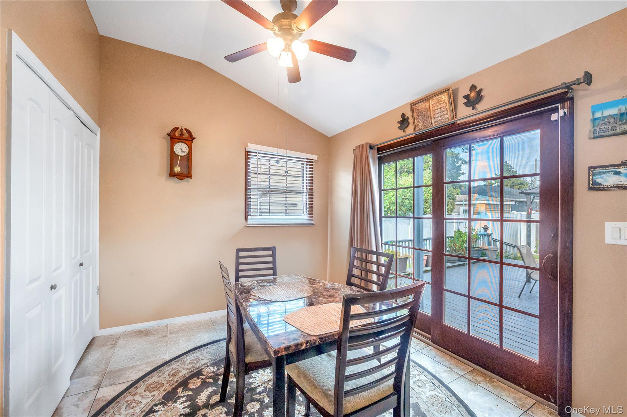 #8 photo, 154 8th Street, ناسو Bethpage , NY 11714