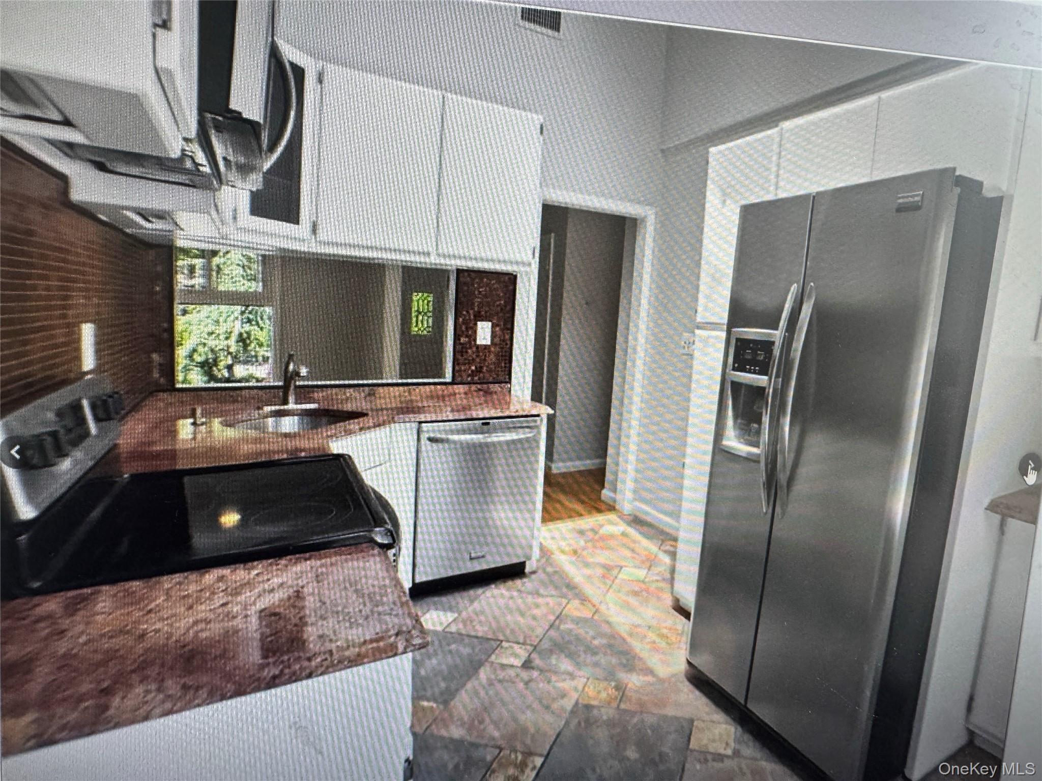 #9 photo, 571 Richmond Road, 长岛 East Meadow , NY 11554