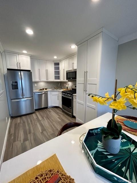 #2 photo, 100 Terrace Road, Bayport , NY 11705