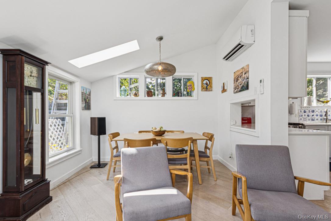 #19 photo, 28 S Brett Street, Beacon , NY 12508