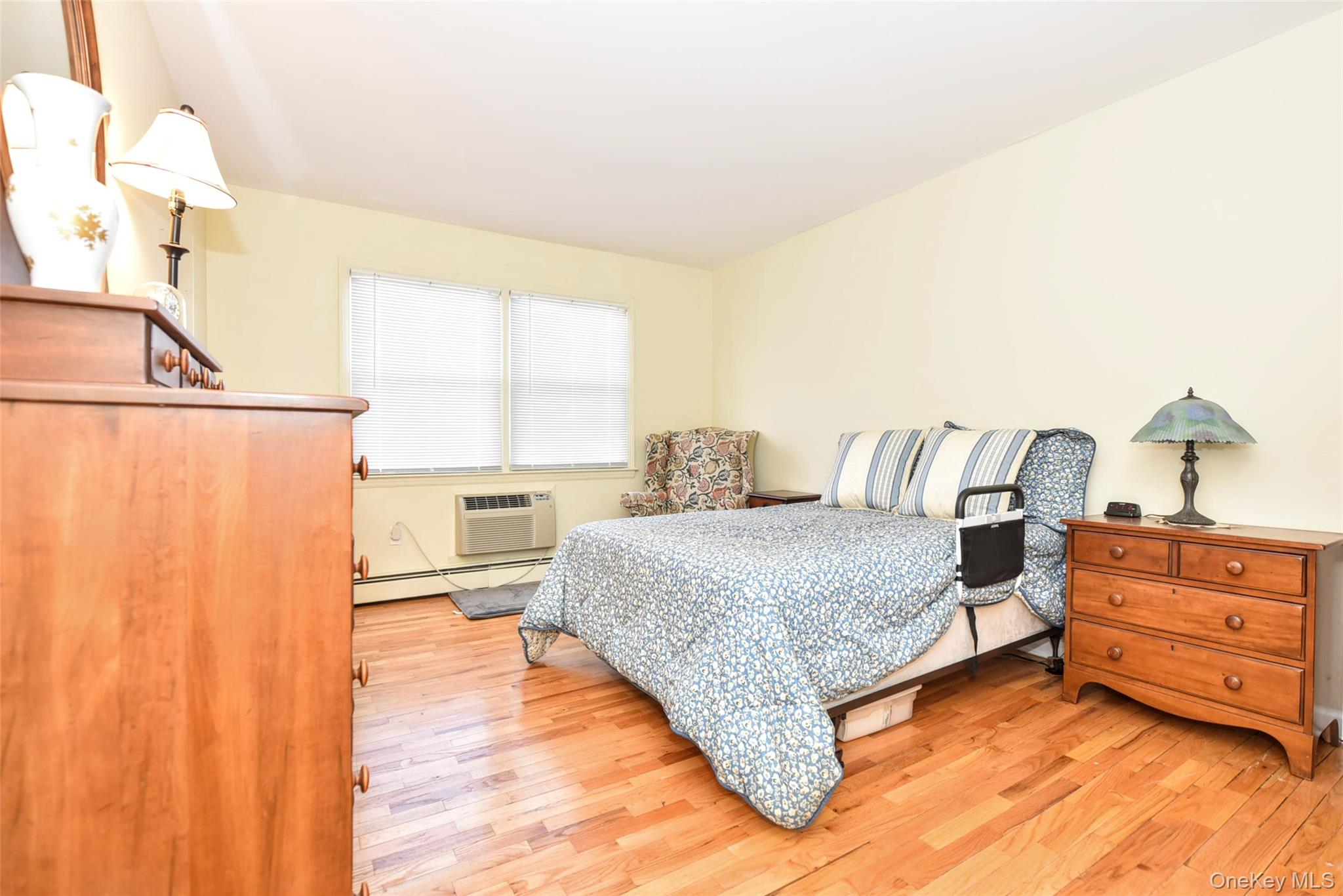 #12 photo, 24 Bon Aire Circle, Suffern , NY 10901