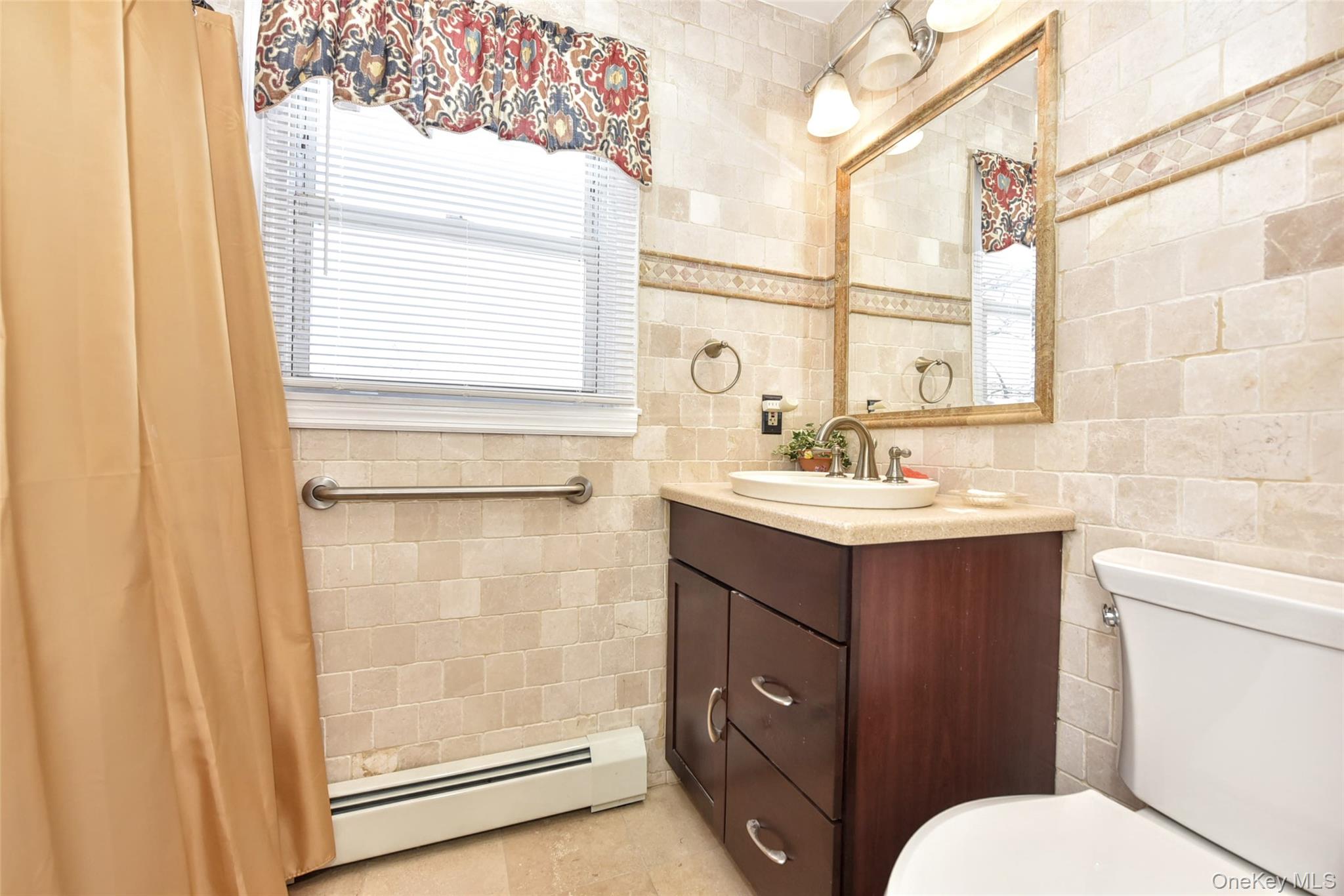 #13 photo, 24 Bon Aire Circle, Suffern , NY 10901