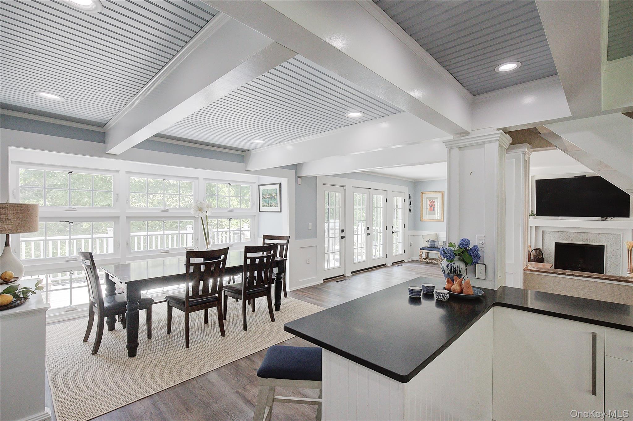 #10 photo, 2 Spring Hollow Road, 롱 아일랜드 Centerport , NY 11721