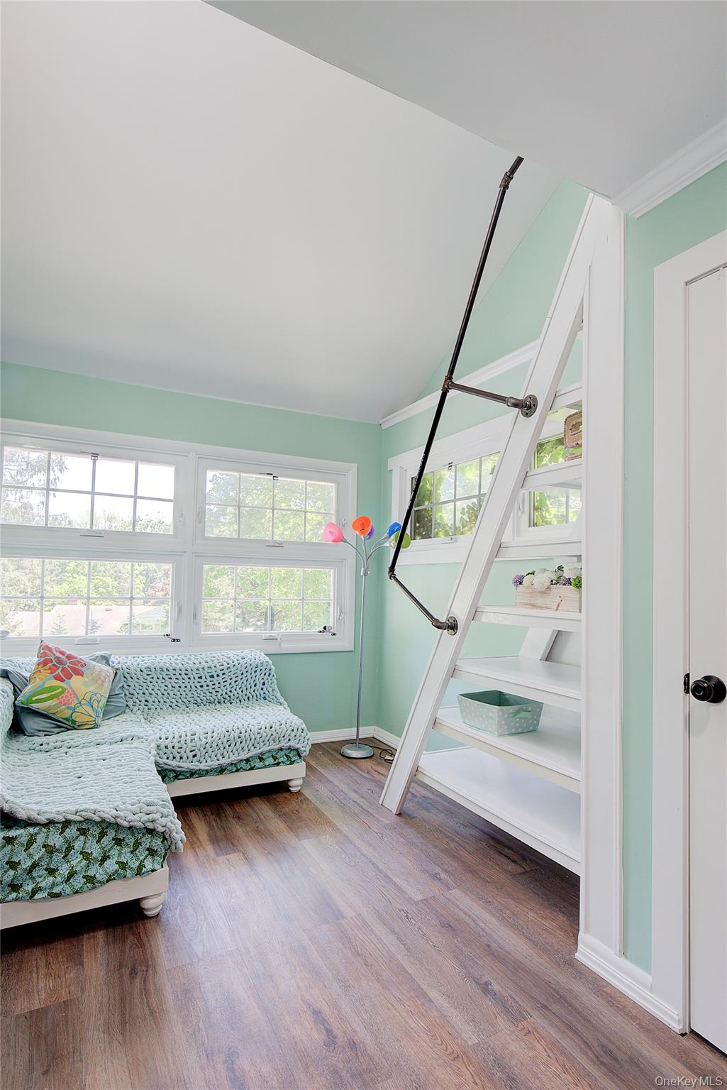 #12 photo, 2 Spring Hollow Road, 롱 아일랜드 Centerport , NY 11721