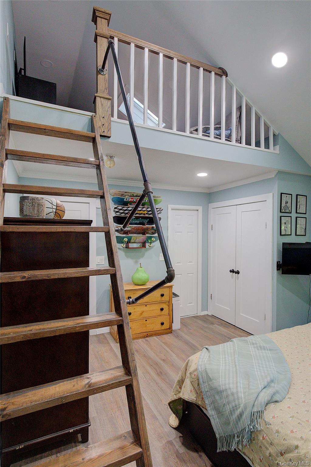 #19 photo, 2 Spring Hollow Road, 롱 아일랜드 Centerport , NY 11721