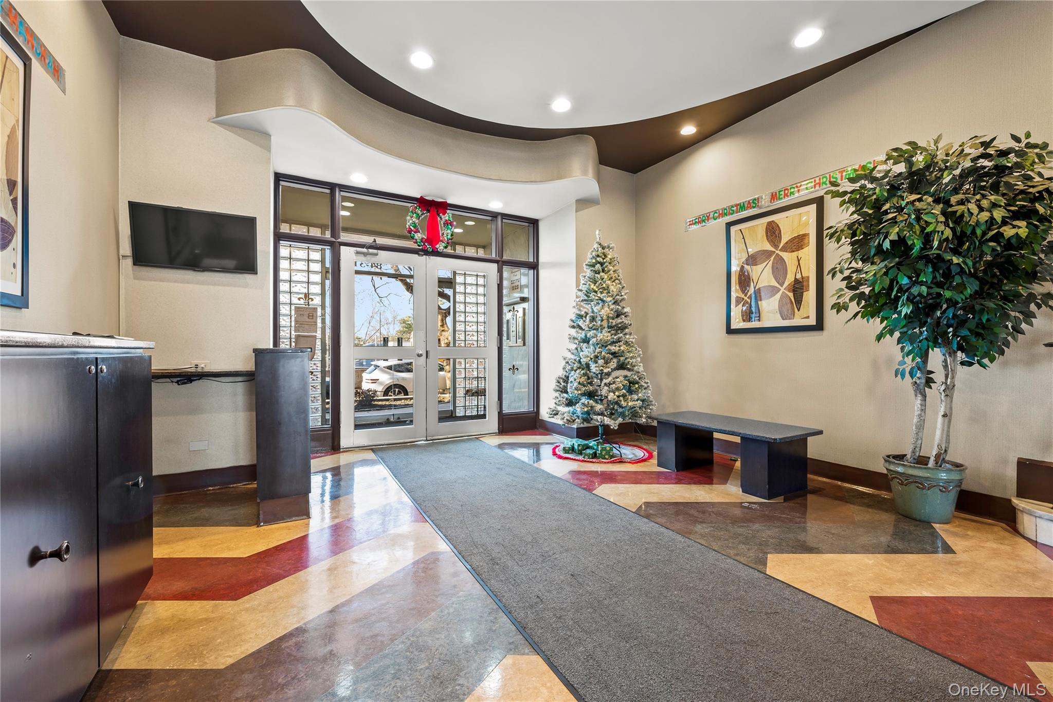 #2 photo, 84-31 Van Wyck Expressway, 皇后區 Jamaica , NY 11435