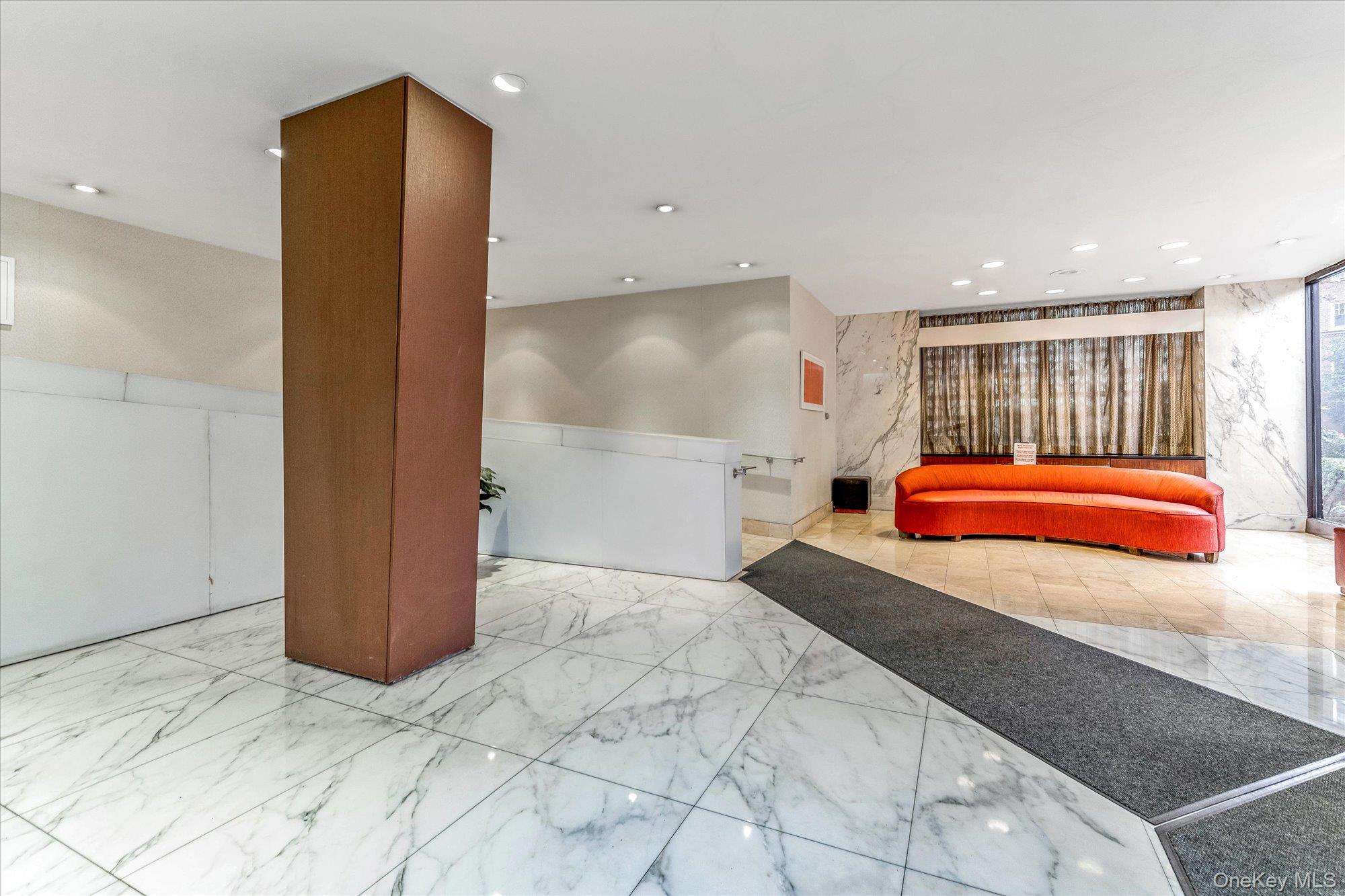 #3 photo, 70-20 108th Street, Forest Hills , NY 11375