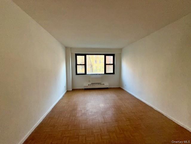 #4 photo, 83-60 118th Street, 皇后区 Kew Gardens , NY 11415