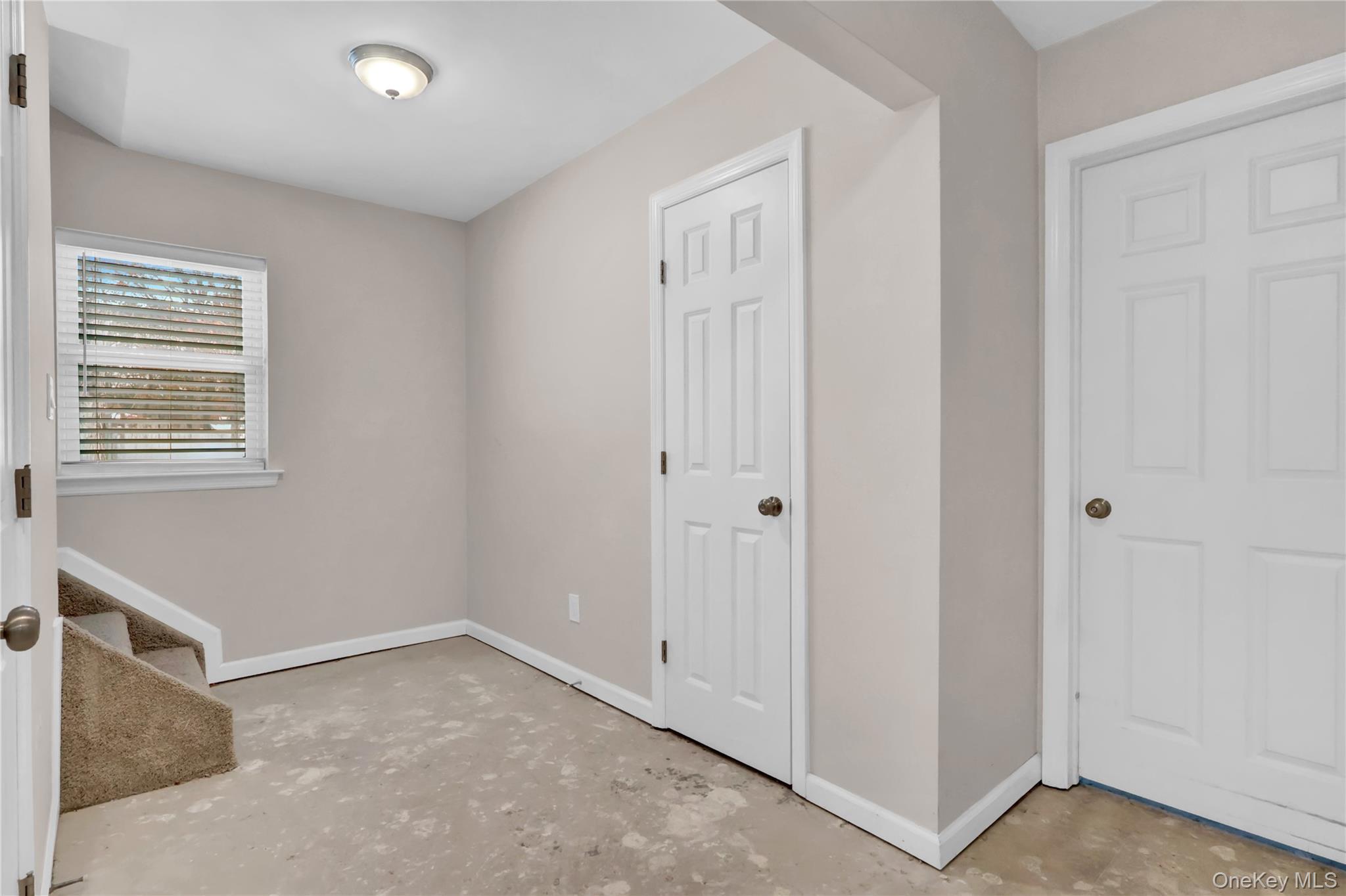 #12 photo, 2 7th Street, 롱 아일랜드 Center Moriches , NY 11934