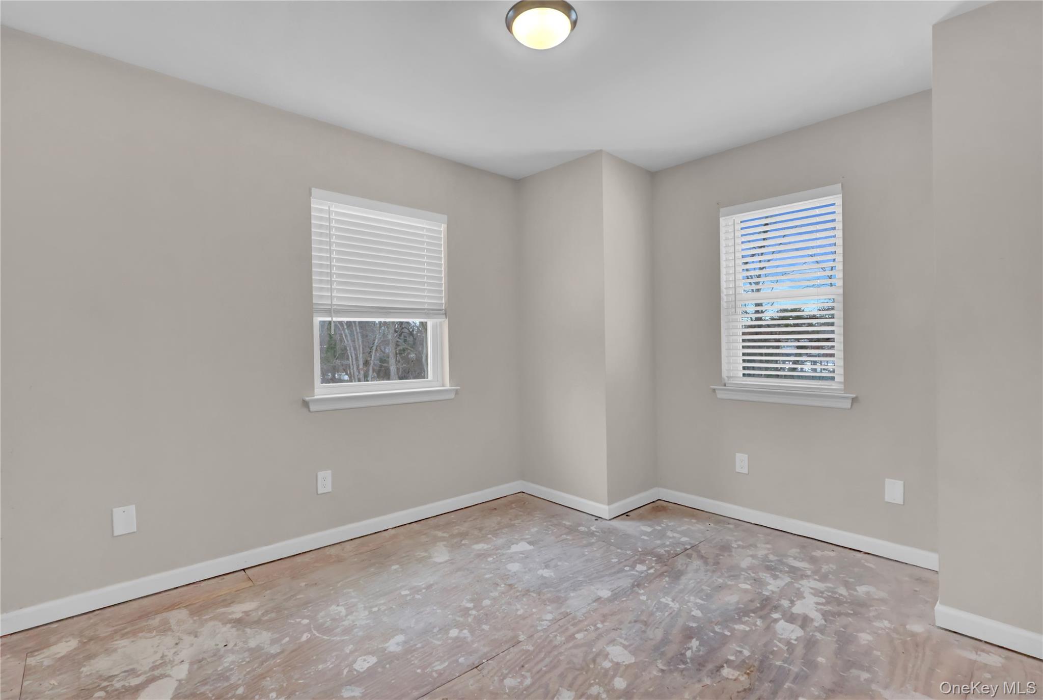 #17 photo, 2 7th Street, 롱 아일랜드 Center Moriches , NY 11934