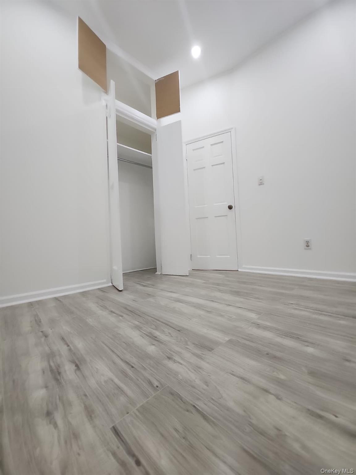 #10 photo, 6080 54th Place, Astoria , NY 11378