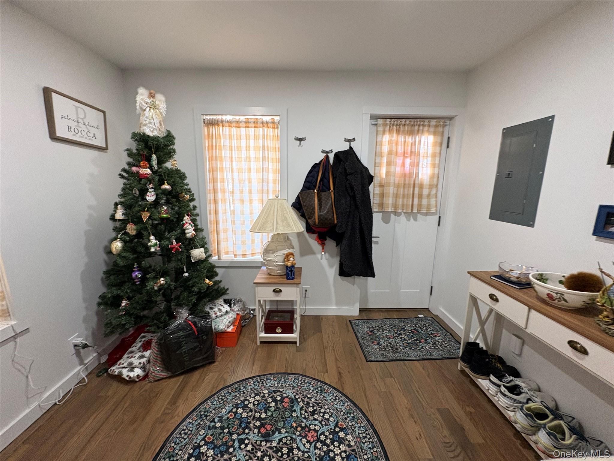 #2 photo, 46 Maxwell Avenue, Oyster Bay , NY 11771