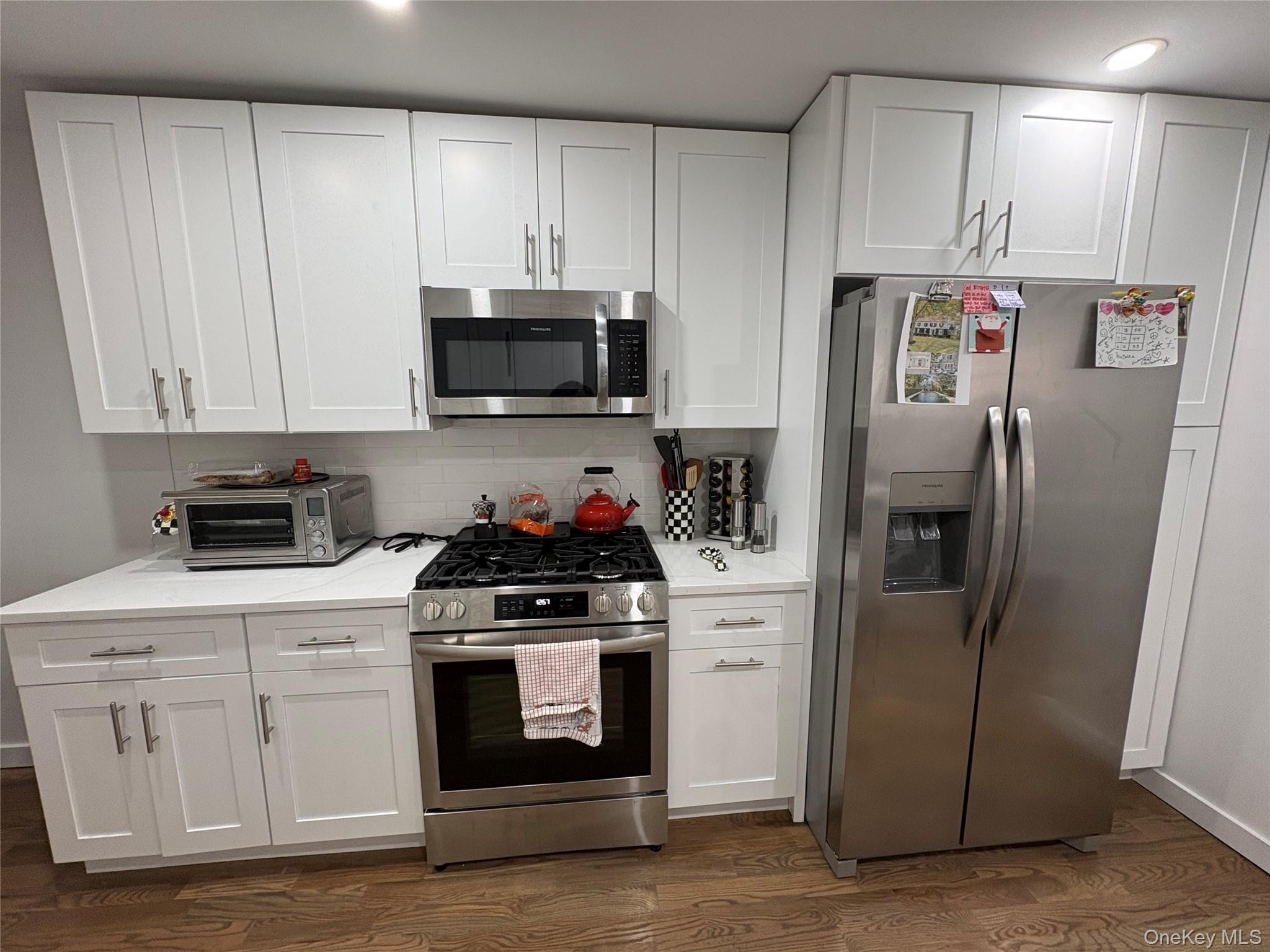 #5 photo, 46 Maxwell Avenue, Oyster Bay , NY 11771