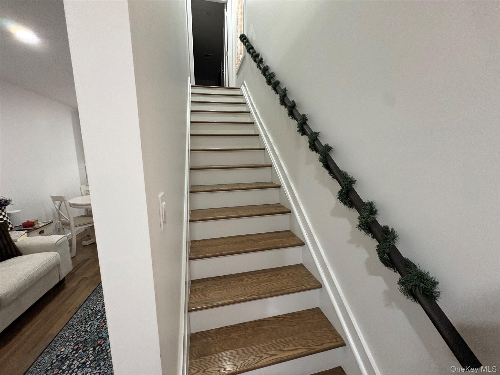 #8 photo, 46 Maxwell Avenue, Oyster Bay , NY 11771