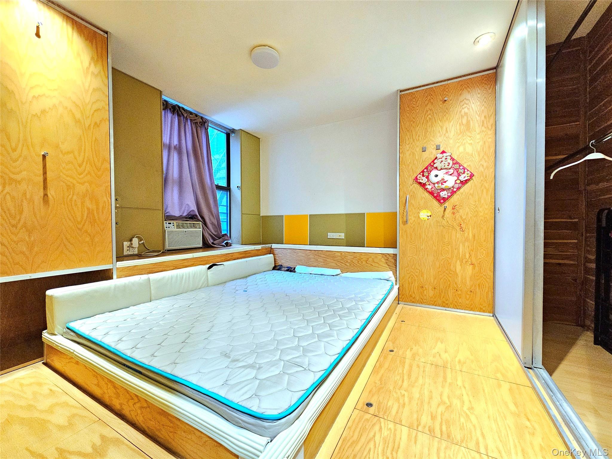 #6 photo, 3281 Hull Avenue, Bronx , NY 10467