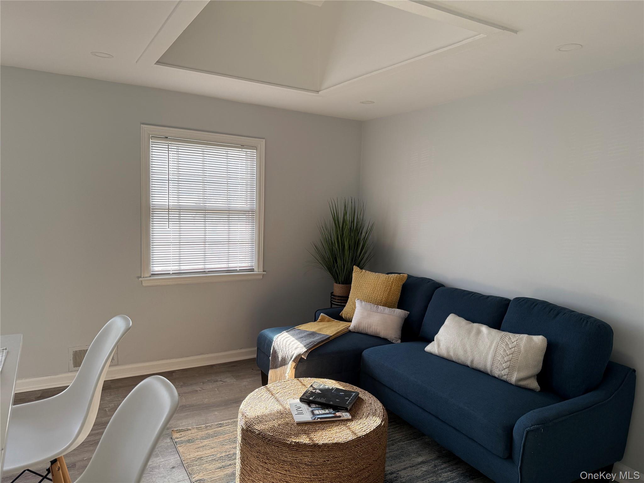 #2 photo, 1 East Main Street, 롱 아일랜드 Huntington , NY 11743