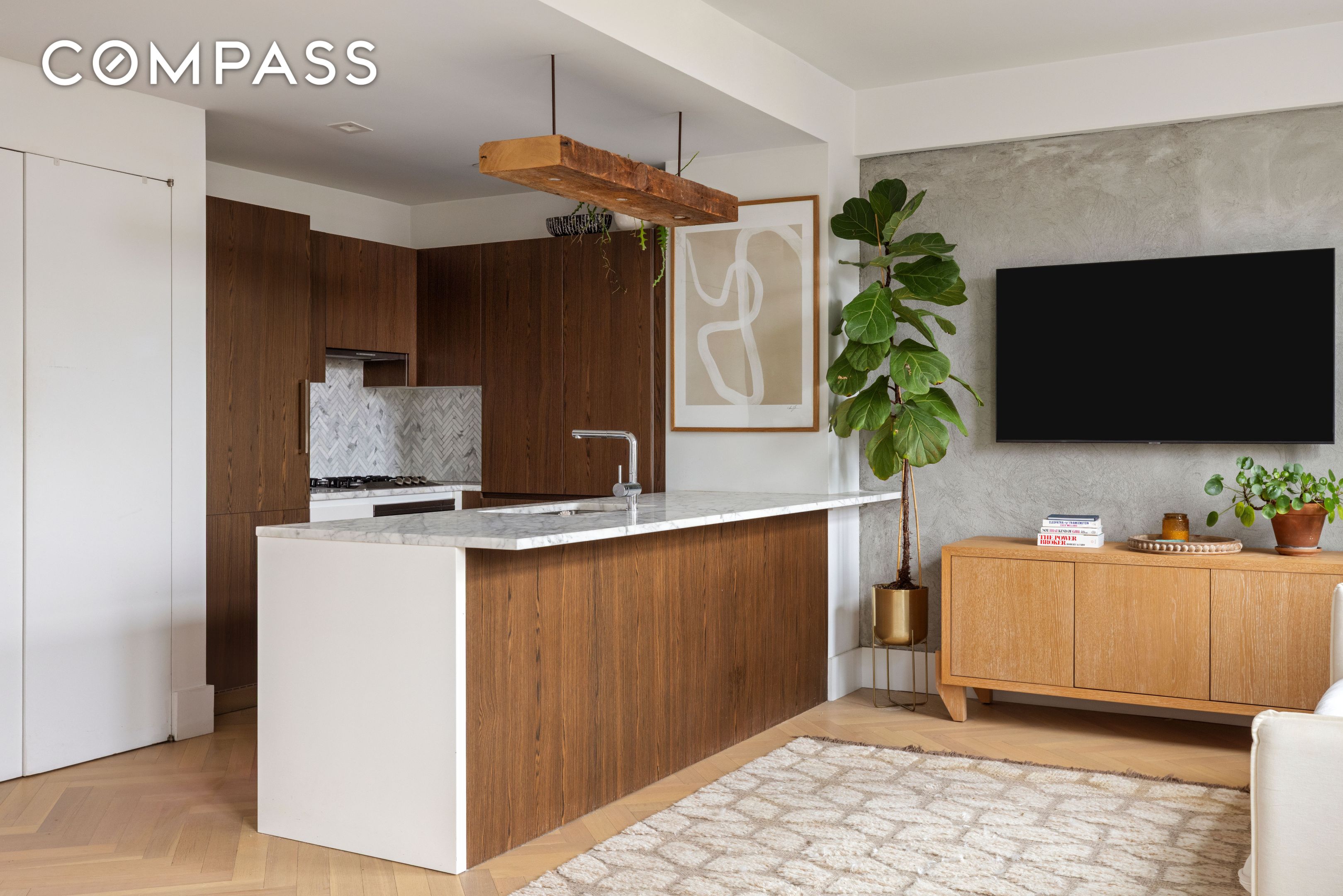 #3 photo, New York City, ম্যানহাটন East Village , NY 10009