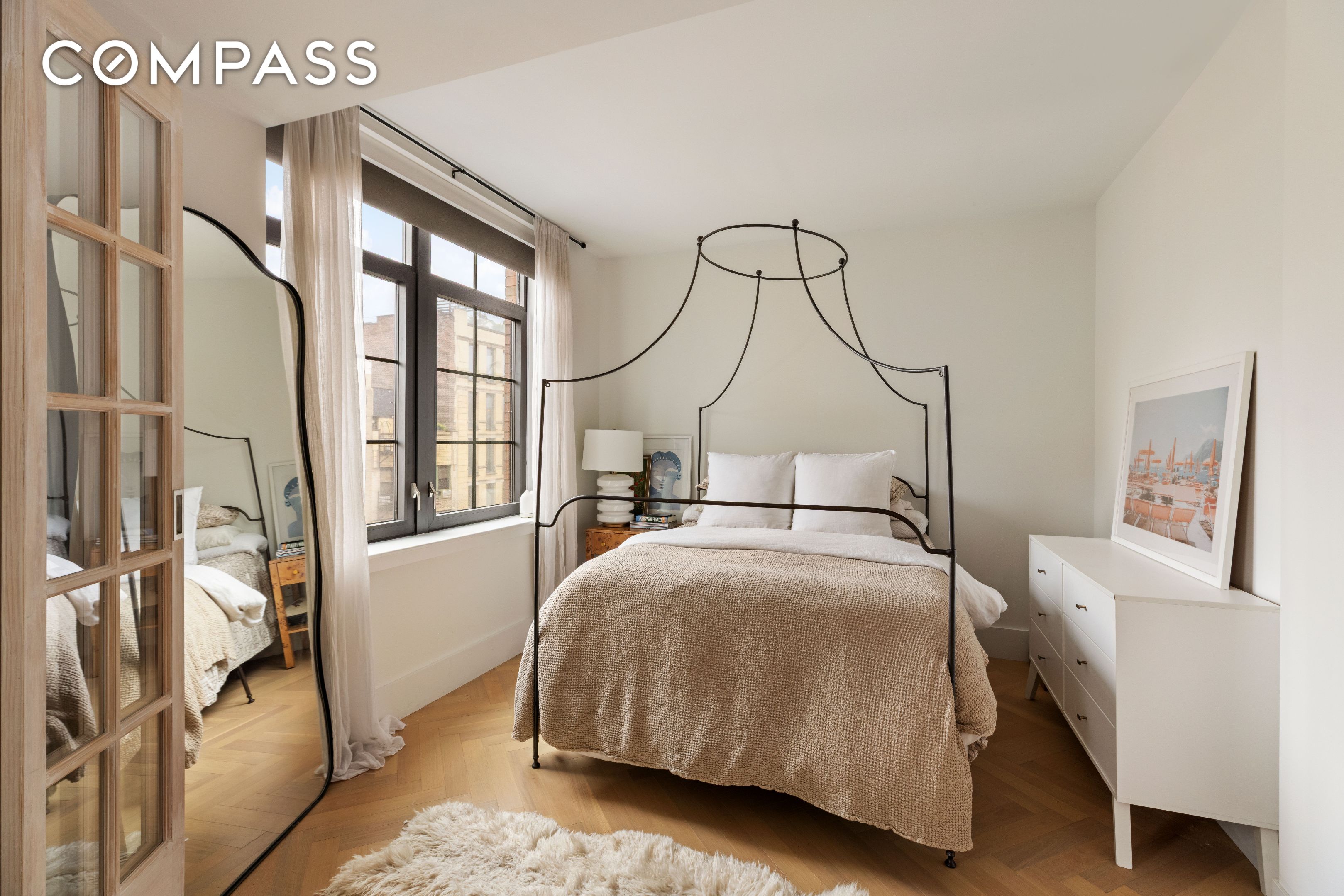 #6 photo, New York City, ম্যানহাটন East Village , NY 10009