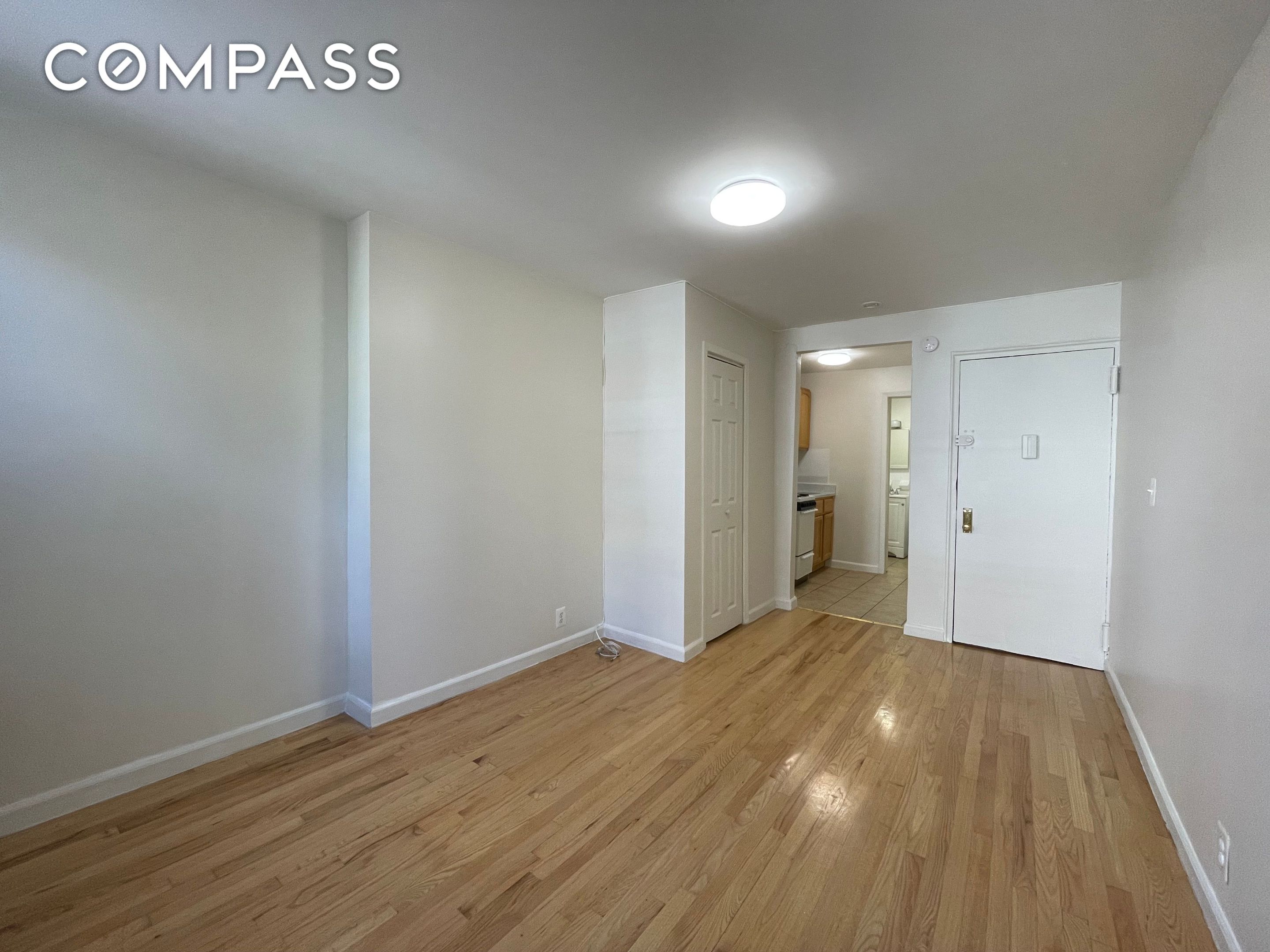 #1 photo, New York City, ম্যানহাটন East Village , NY 10009