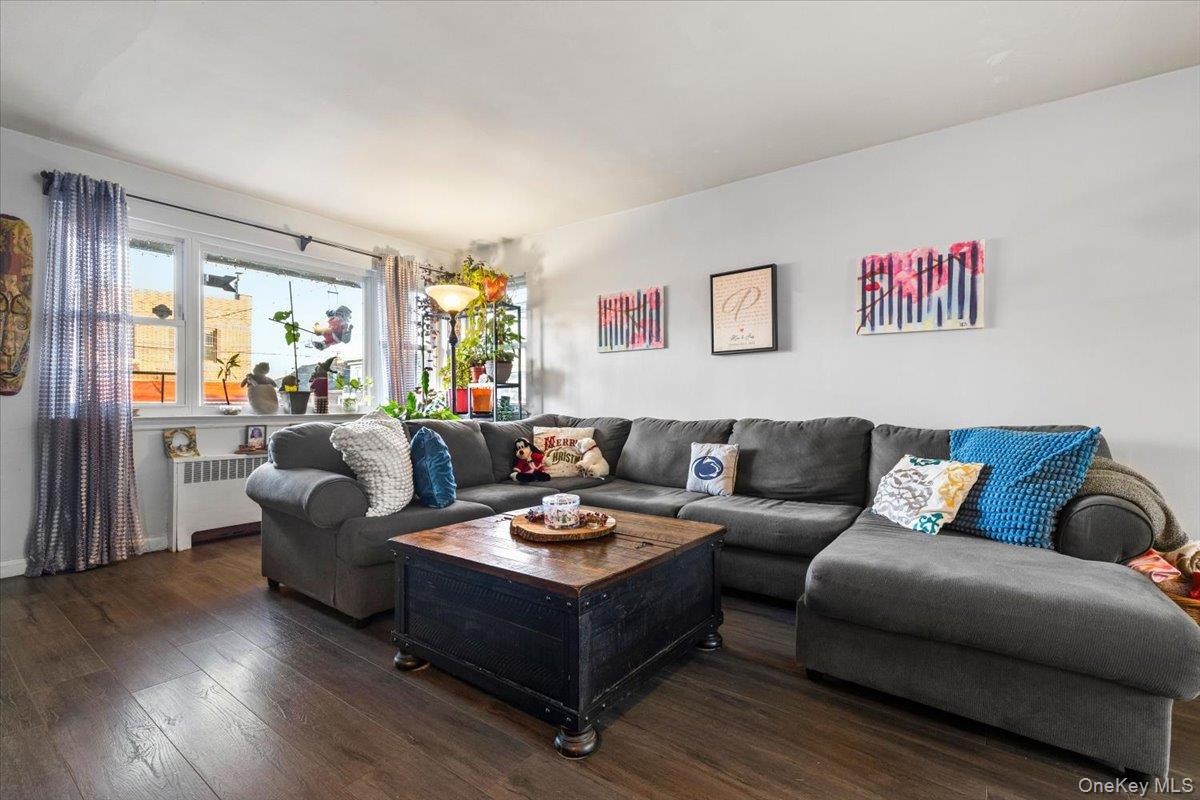 #8 photo, 2761 Hering Avenue, Bronx , NY 10469