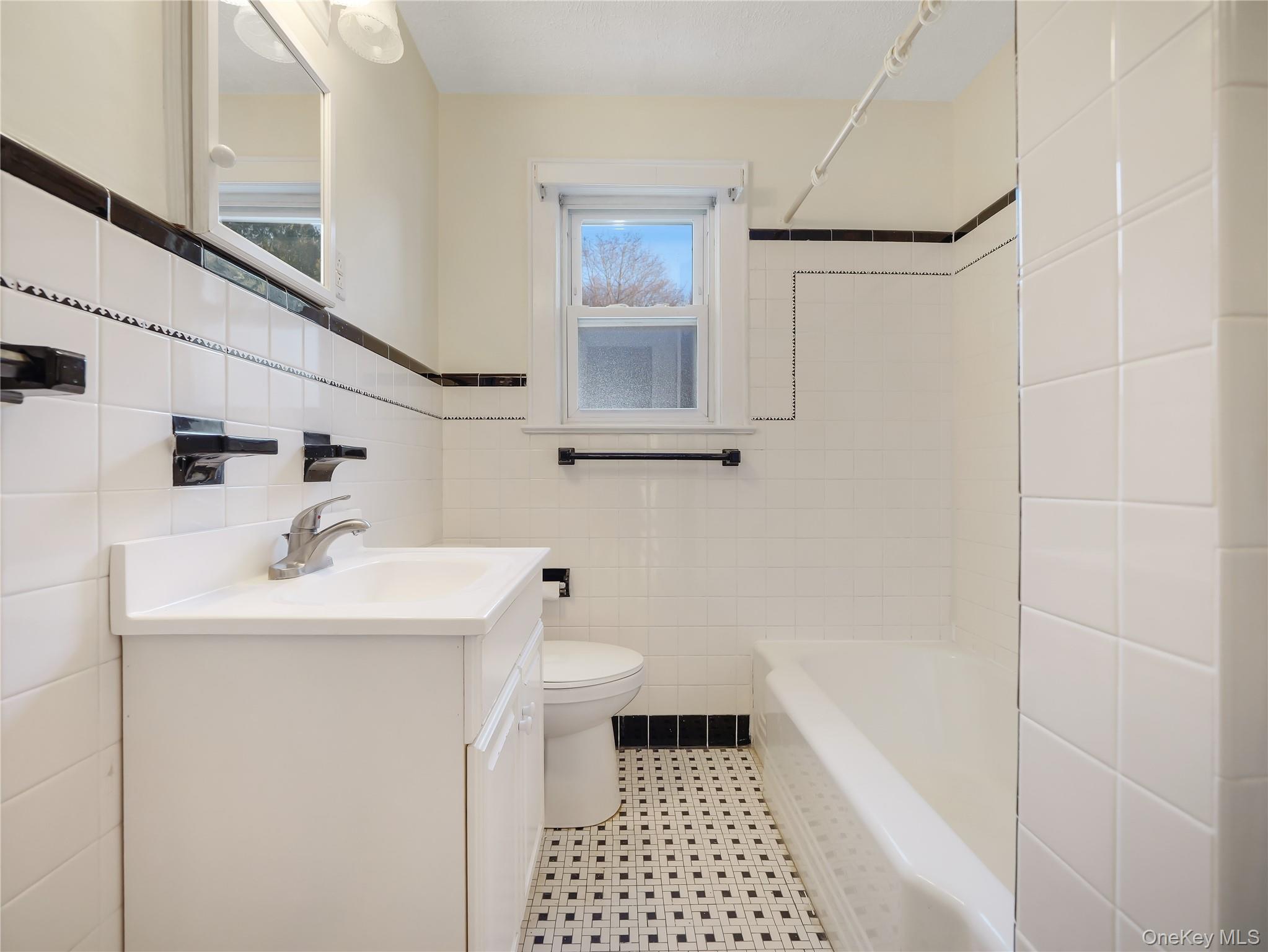 #10 photo, 18 Hughes Street, Congers , NY 10920