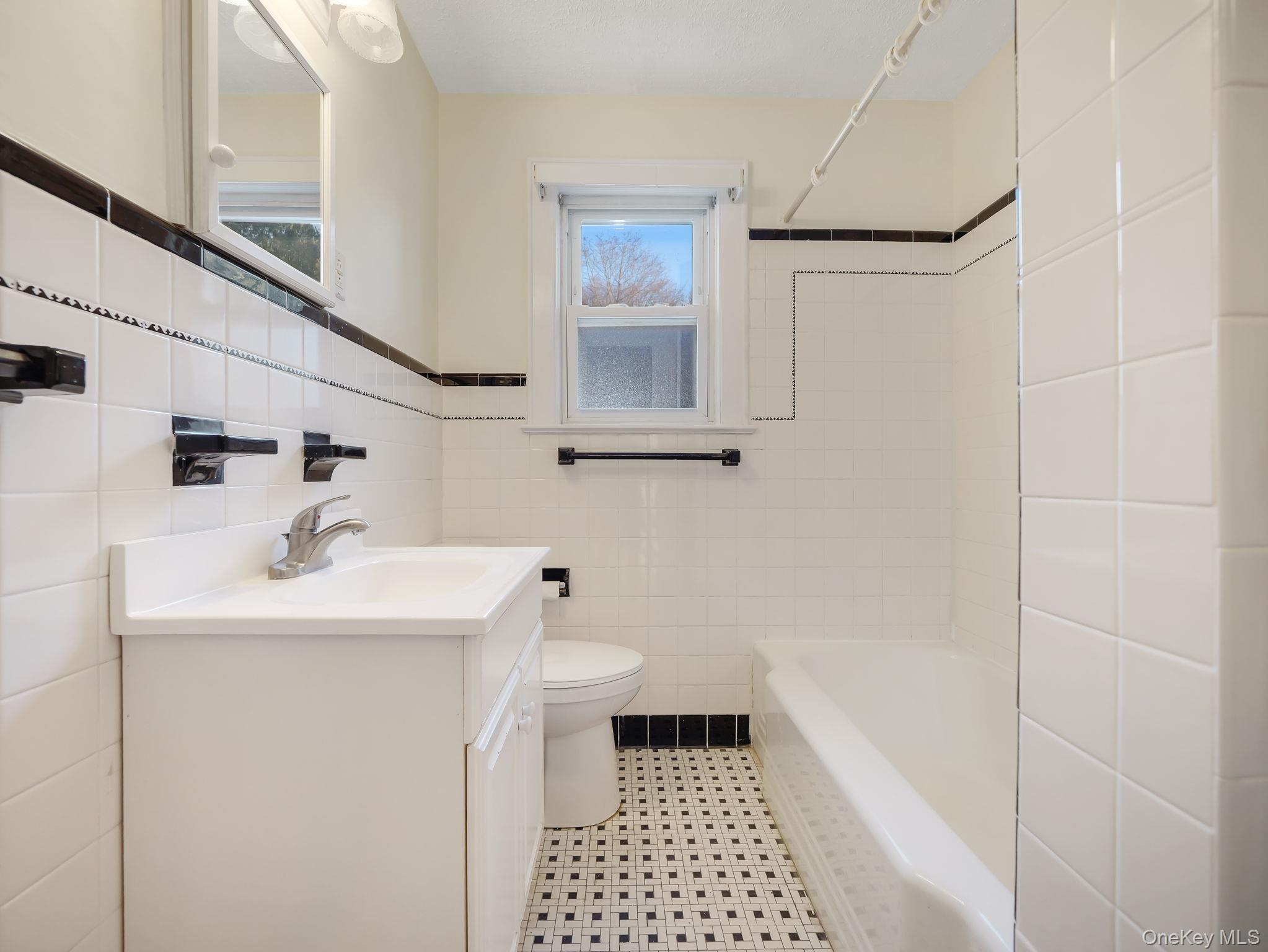 #11 photo, 18 Hughes Street, Congers , NY 10920