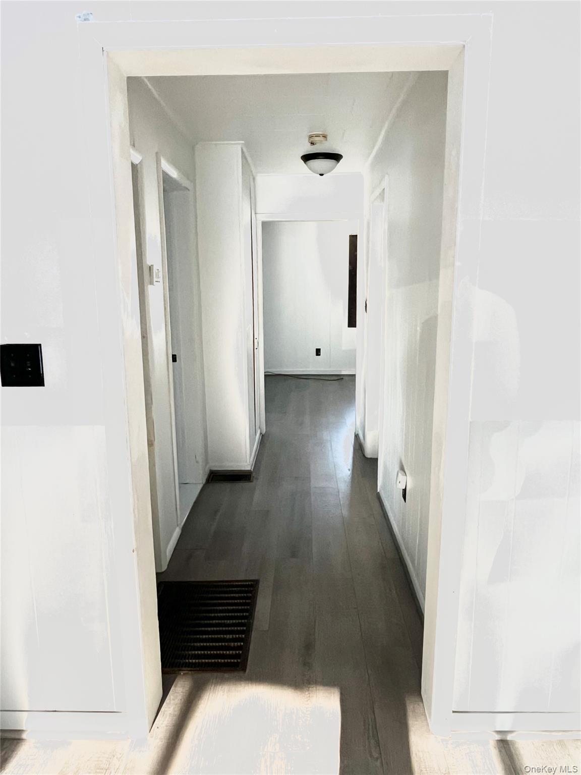 #7 photo, 12 Church Street, 纽约州 Livingston Manor , NY 12758