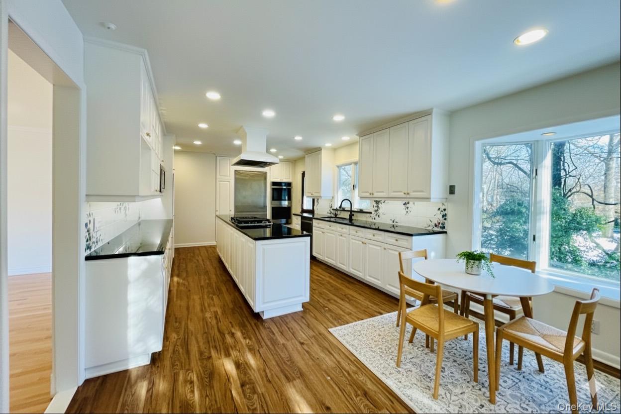 #4 photo, 164 Rock Creek Lane, Scarsdale , NY 10583