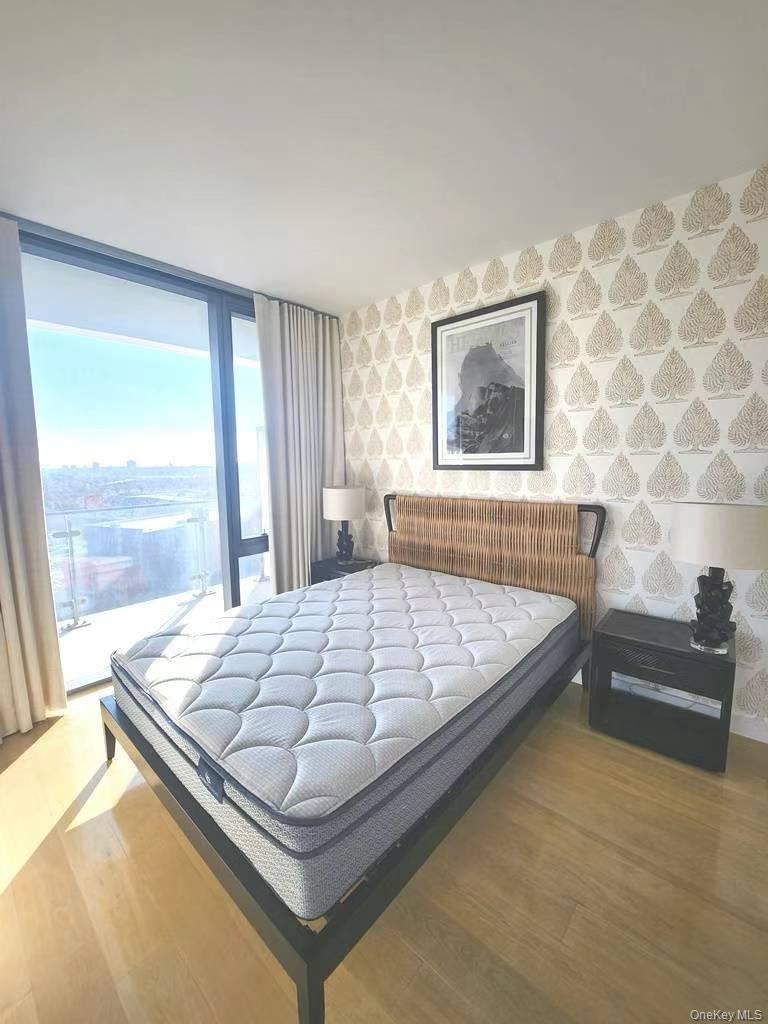 #8 photo, 131-01 40th Road, Flushing , NY 11354