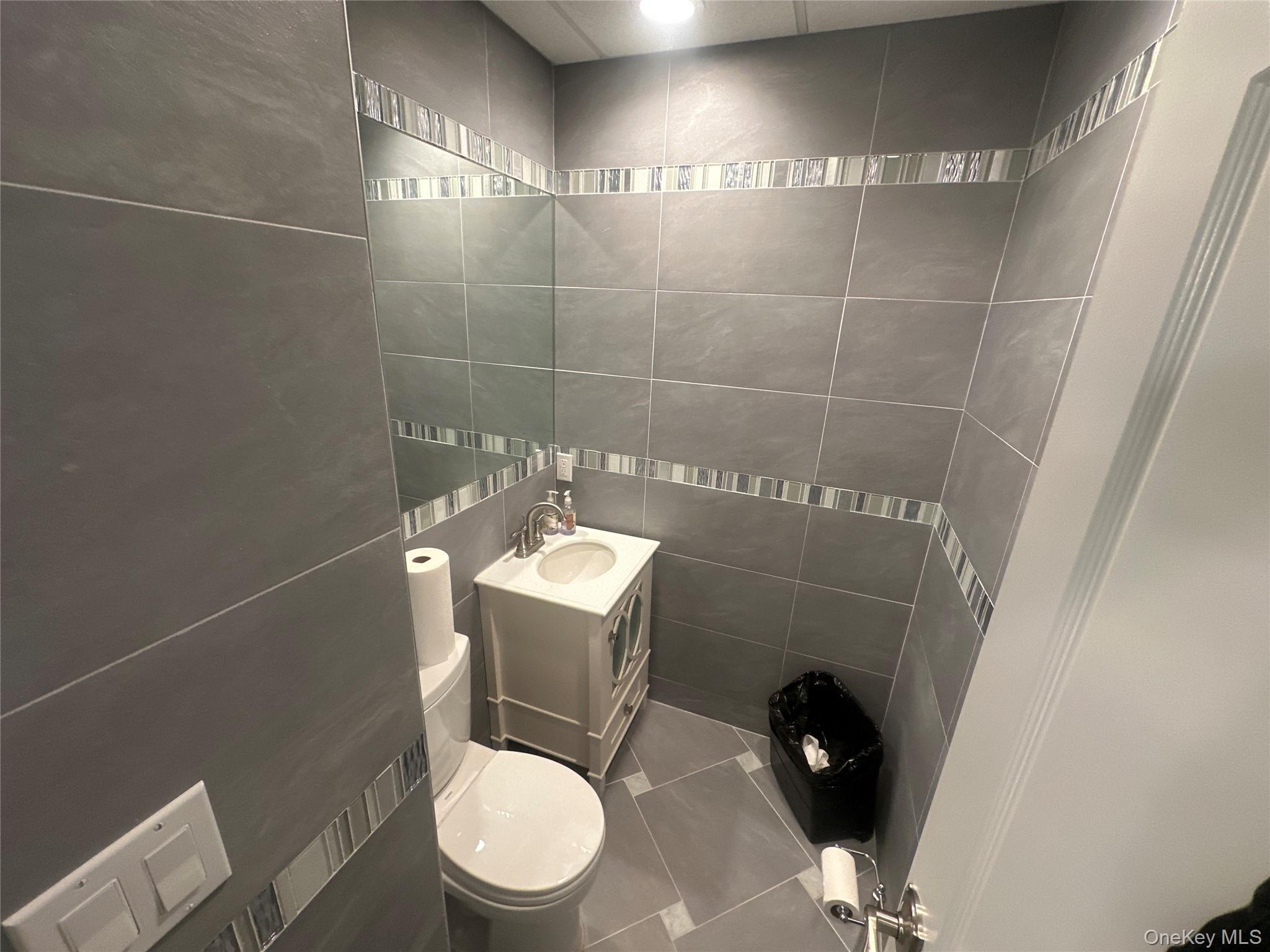 #3 photo, 135 Rockaway, নাসাউ কাউন্টি Lawrence , NY 11559