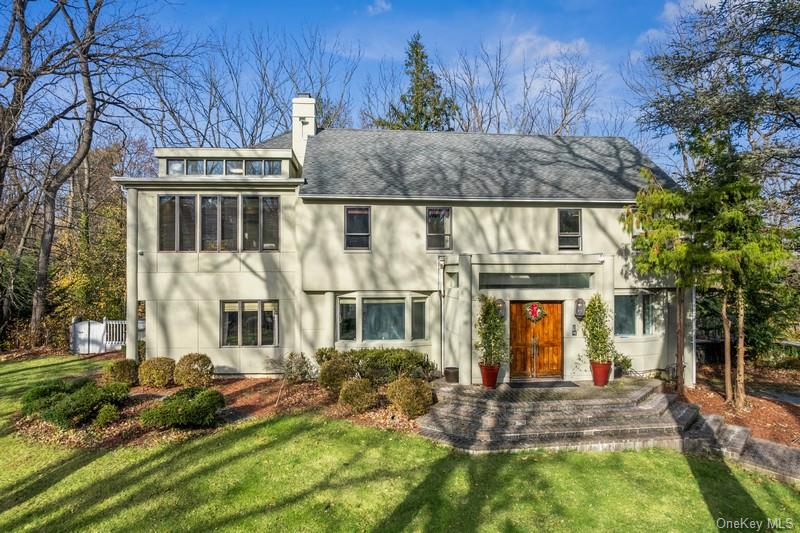 #1 photo, 6 The Maples, नासाउ काउंटी Roslyn , NY 11576