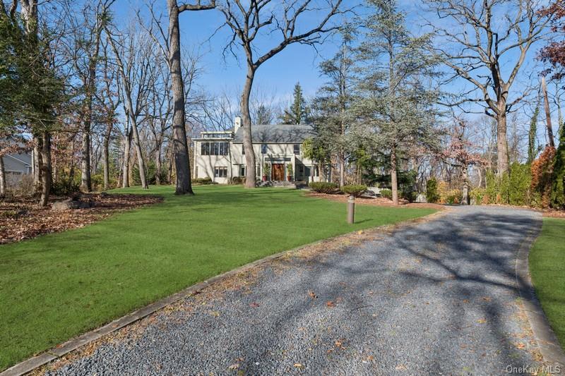 #9 photo, 6 The Maples, नासाउ काउंटी Roslyn , NY 11576