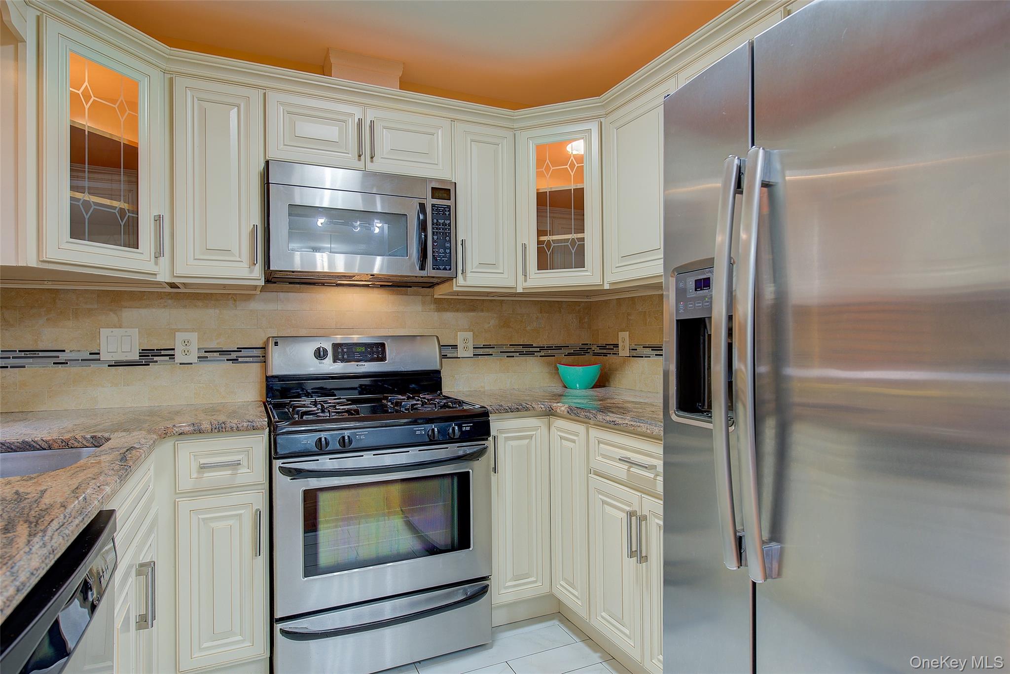 #18 photo, 41 Beechwood Avenue, Mount Vernon , NY 10553