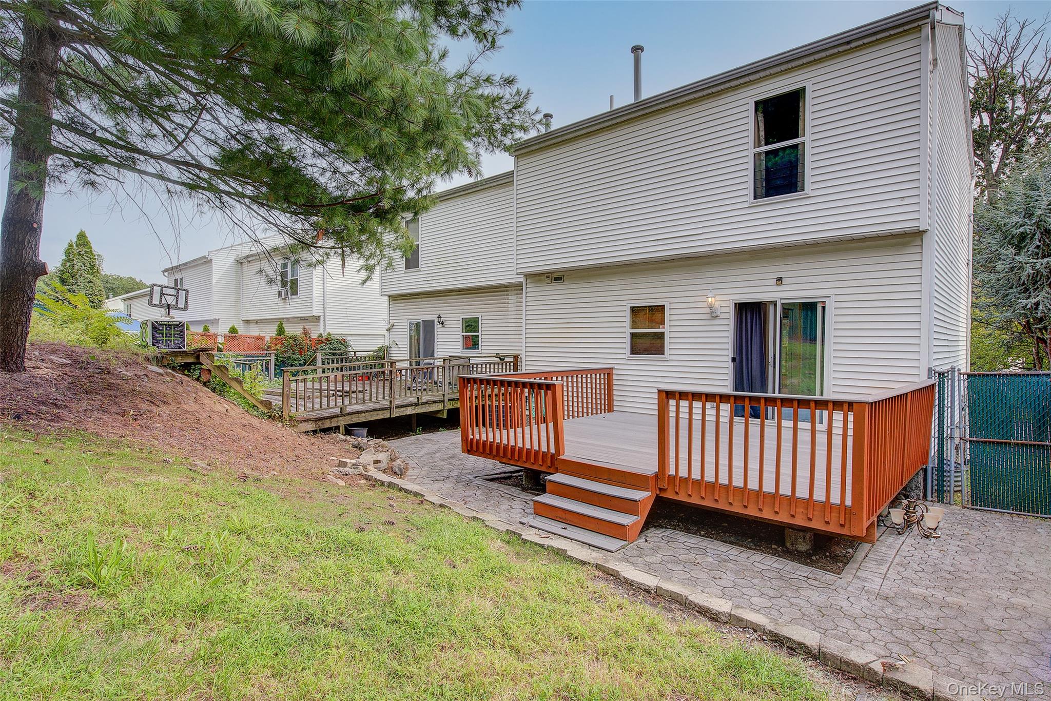 #9 photo, 41 Beechwood Avenue, Mount Vernon , NY 10553