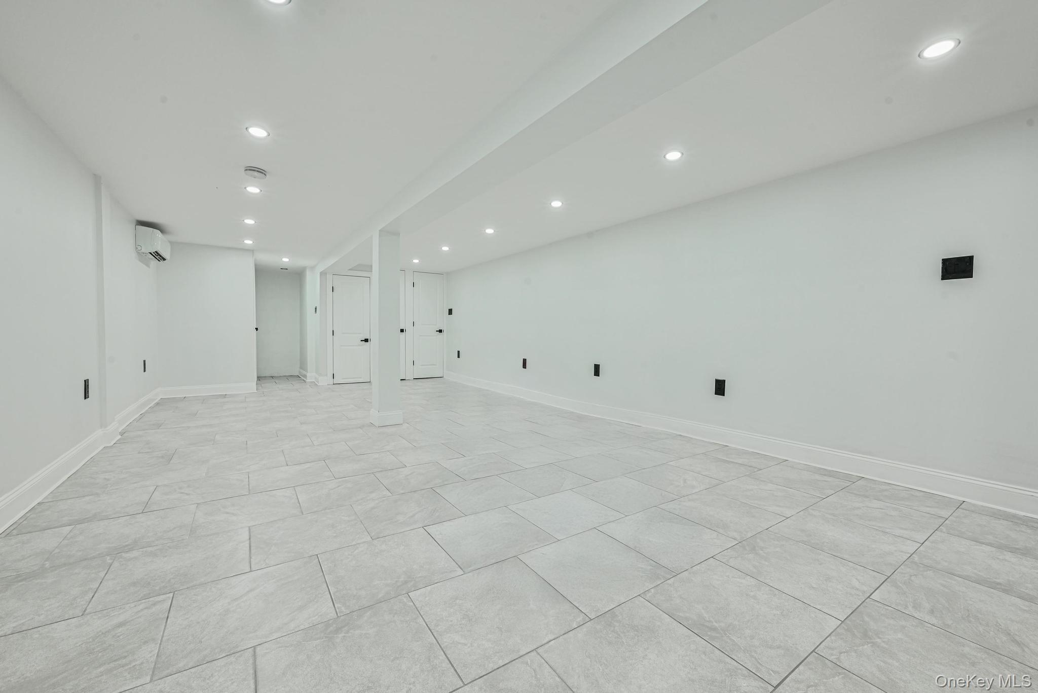 #20 photo, 92-43 76th Street, Woodhaven , NY 11421