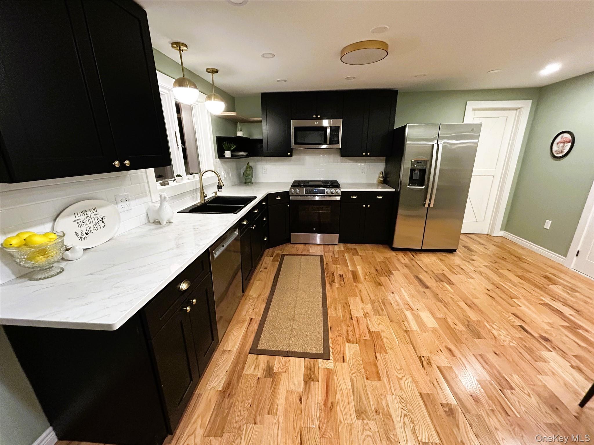 #15 photo, 38 Sands Avenue, Marlboro , NY 12547