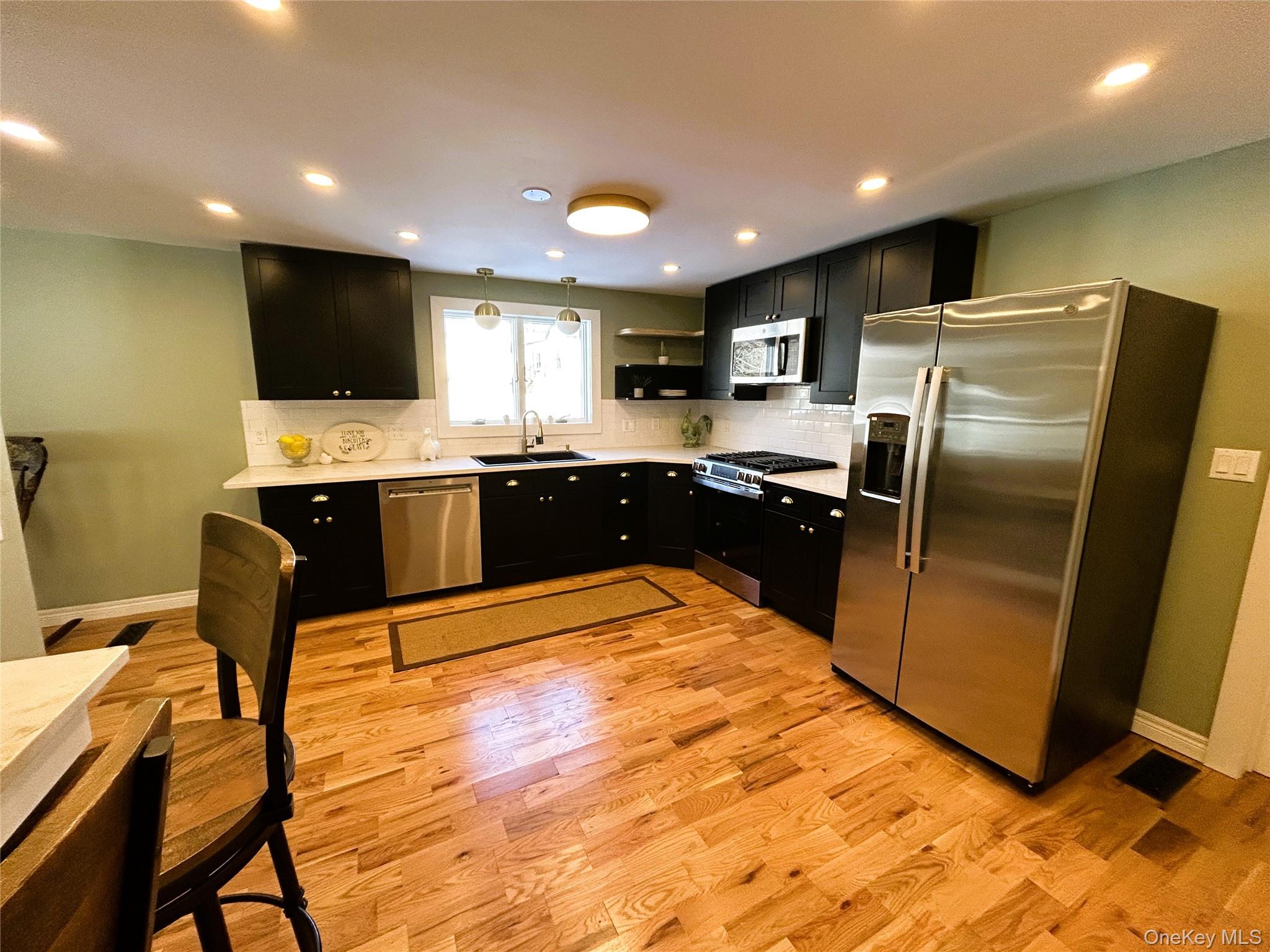 #16 photo, 38 Sands Avenue, Marlboro , NY 12547