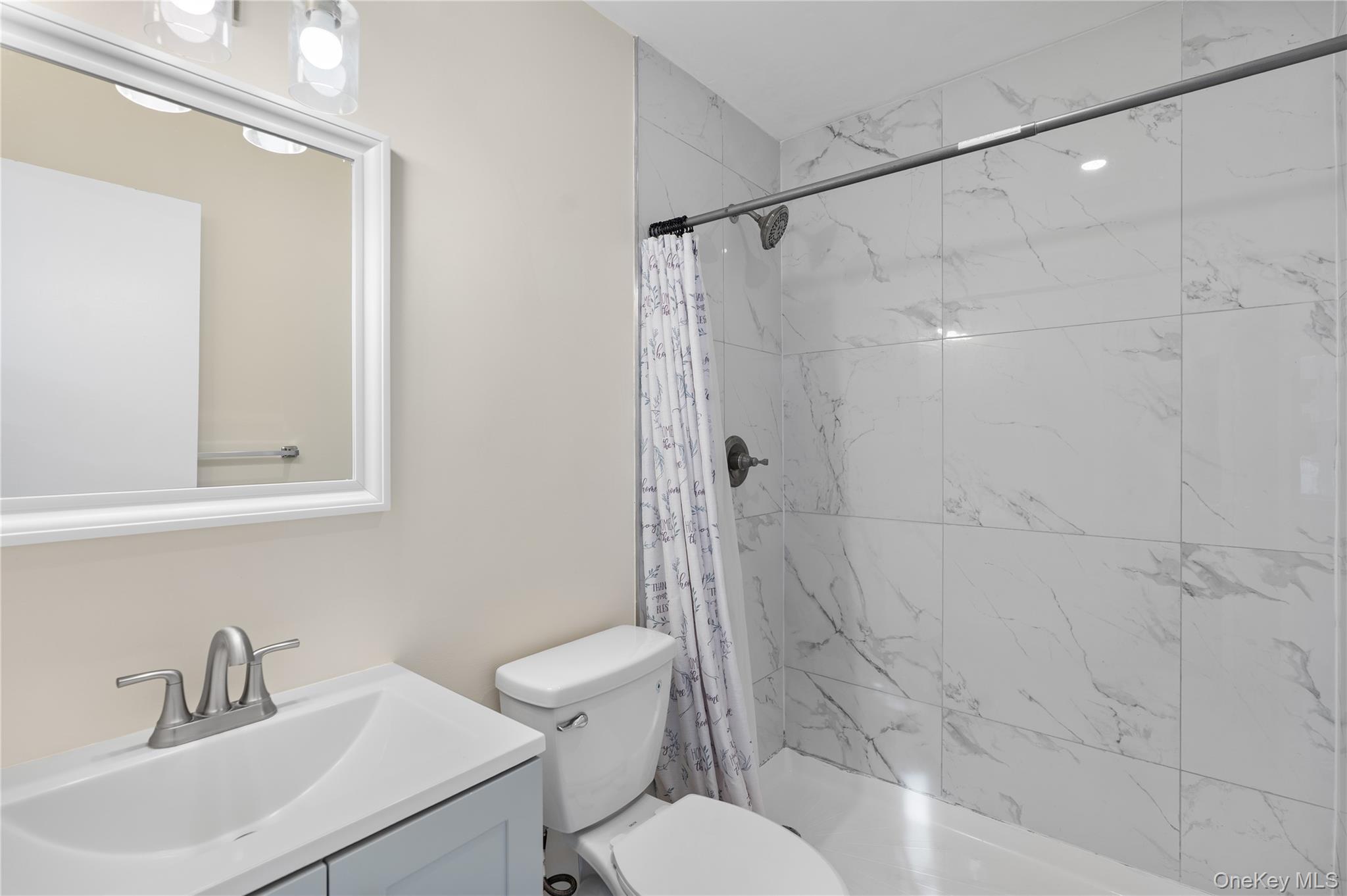 #10 photo, 8 Lexington Hill, 뉴욕주 Harriman , NY 10926