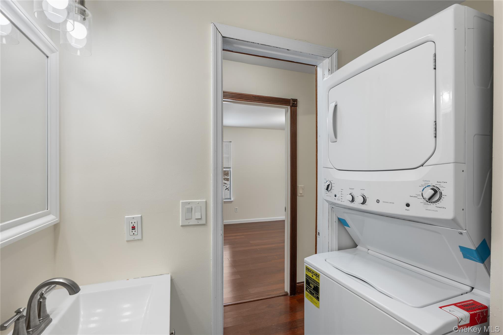 #12 photo, 8 Lexington Hill, 뉴욕주 Harriman , NY 10926